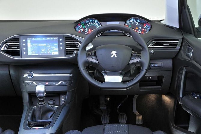 Taxi from Valletta /St. Julians /Sliema / Gzira to Malta Airport - Convenient Hotel Pickup and Direct Airport Drop-Off