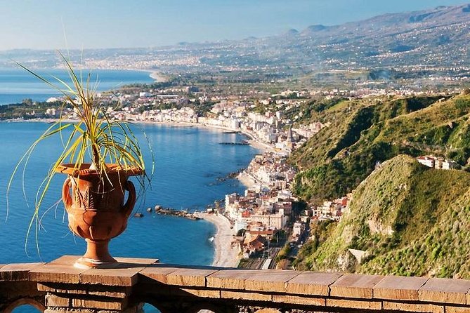 Taxi Giardini Naxos - Summary: A Practical Choice for Stress-Free Transfers