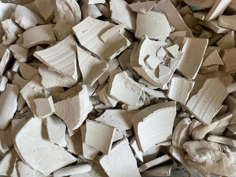 Tbilisi: 1.5-Hour Ceramic Workshop Experience - The Range of Colors and Personalization Options