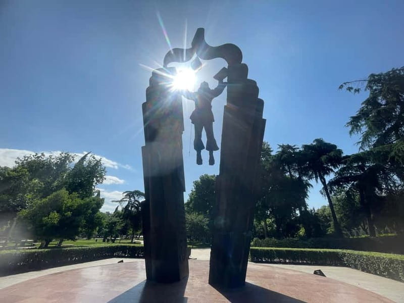 Tbilisi 2 Parks: Turtle Lake & Dedaena Park with Flea Market - Practical Details: What’s Included and What’s Not