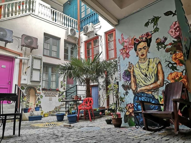 Tbilisi: 50+ Hidden Gems Guided Tour - The Vibrant Nightlife and Local Bars