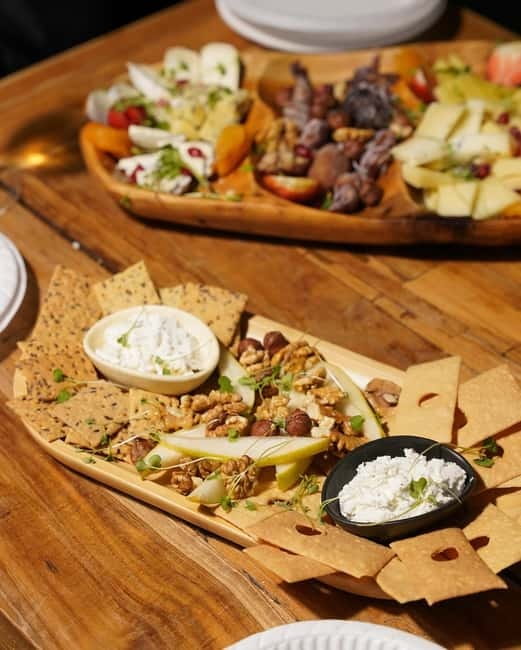 TBILISI: Authentic Georgian Cheese Tasting Experience - The Role of the Host in the Cheese Tasting Experience