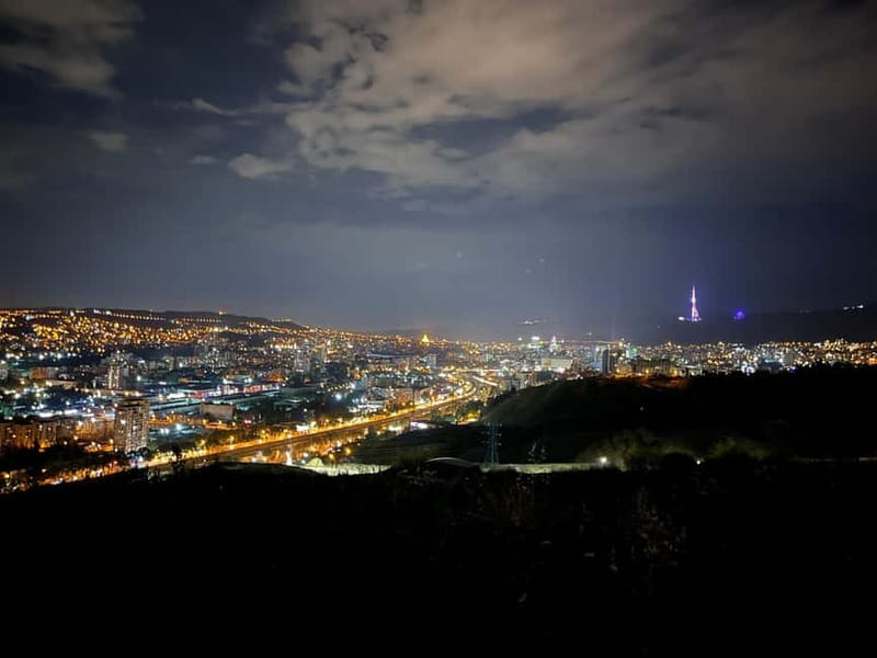 Tbilisi by Night: Private Old Town Walk & Traditional Dinner - Glimpses of Meidan Square and Vibrant Streets