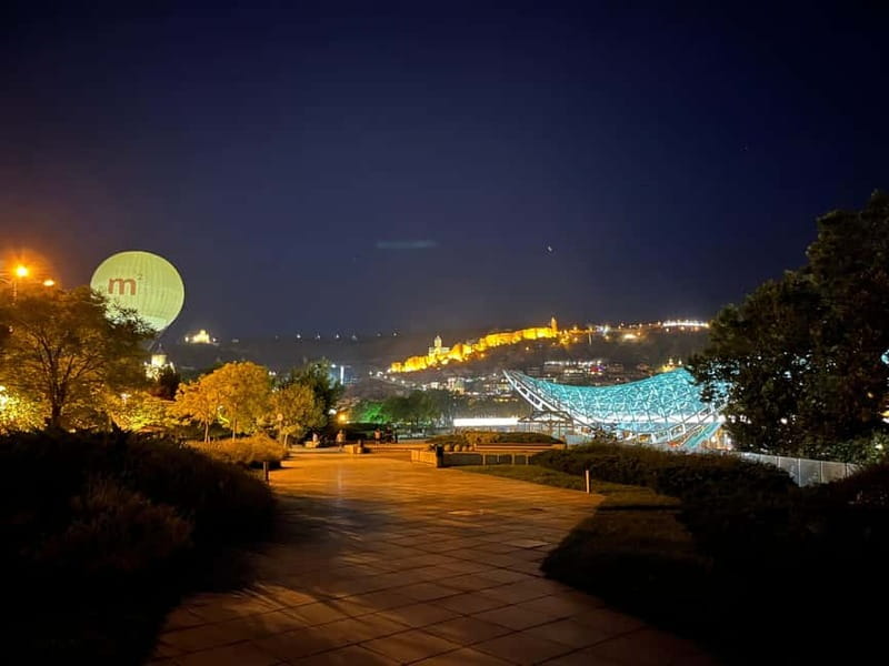 Tbilisi by Night: Private Old Town Walk & Traditional Dinner - Who Will Appreciate This Tour?