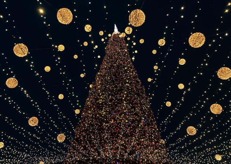 Tbilisi: Christmas Market & Lights Guided Walking Tour - Tbilisi’s Festive Charm in a Nutshell