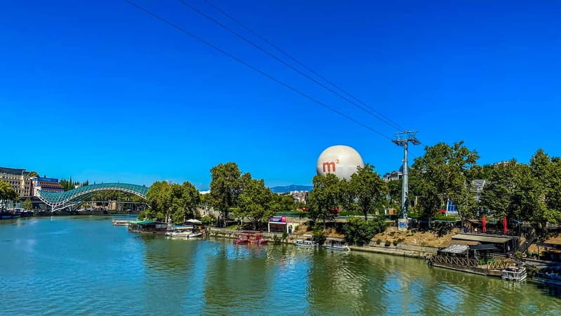 Tbilisi: City Highlights Guided Walking Tour - Crossroads of Modern and Old: Bridge of Peace and Rike Park