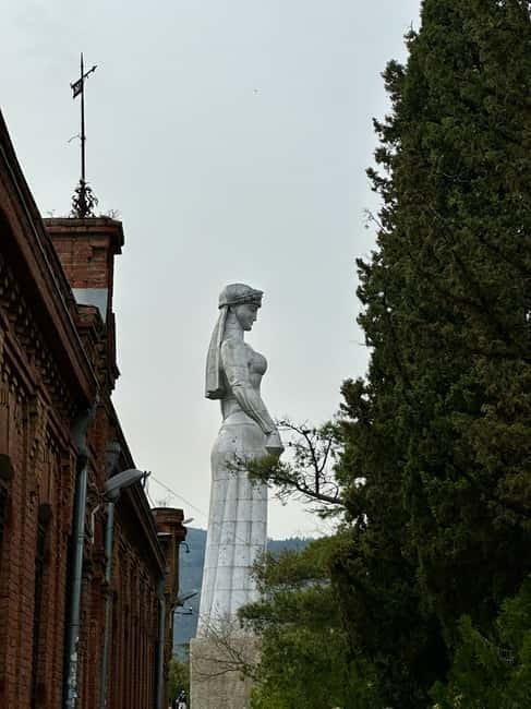 Tbilisi City Private Tour - Market and Cultural Stops: Dry Bridge and More