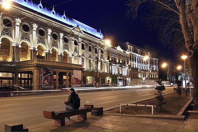 Tbilisi City Private Walking Tour, Ride by Cable Car to Narikala Fortress - Visiting the Quirky Clock Tower