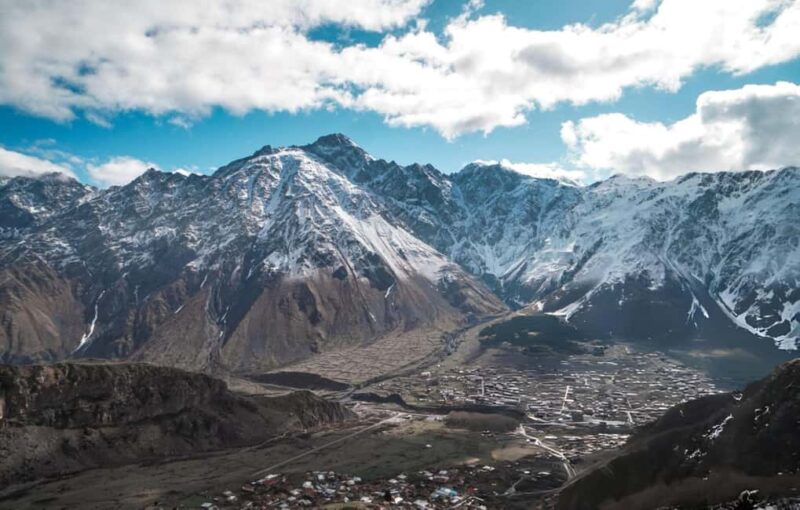Tbilisi: Day Trip to Kazbegi, Gudauri, Gergeti, and Ananuri - Gergeti Trinity Church: A Photoshoot Favorite