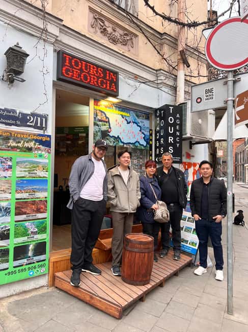 Tbilisi: Electric Car & Cable Car Tour with Guide - Views and Photo Opportunities