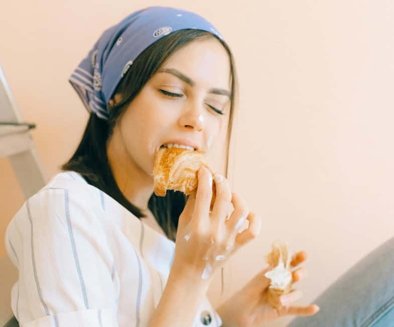 Tbilisi: Food and Culture Walking Tour with Tastings & Wine - Practical Details and Logistics