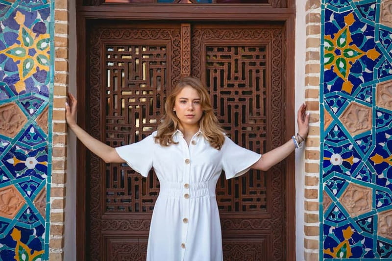 Tbilisi: Half-Day Top Sights & Attraction Tour with Tastings - Tasting Traditional Snacks, Wines, and Local Spirits