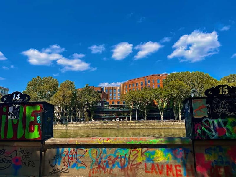 Tbilisi: Hidden Gems Walking Tour with Food & Wine Tastings - Who Will Enjoy This Tour Most?