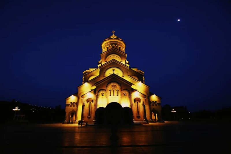 Tbilisi: Holy Trinity Cathedral Express Guided Tour - Practical Details and Tips