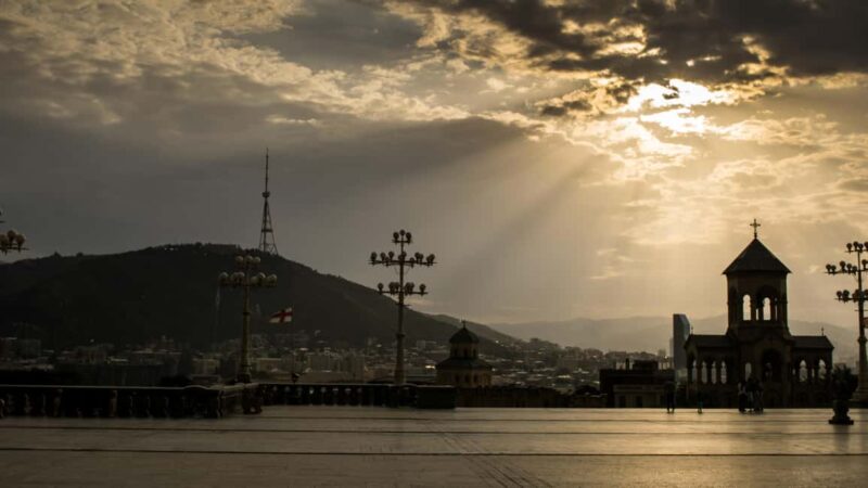 Tbilisi: Holy Trinity Cathedral Express Guided Tour - Comparing This Tour to Other Tbilisi Experiences