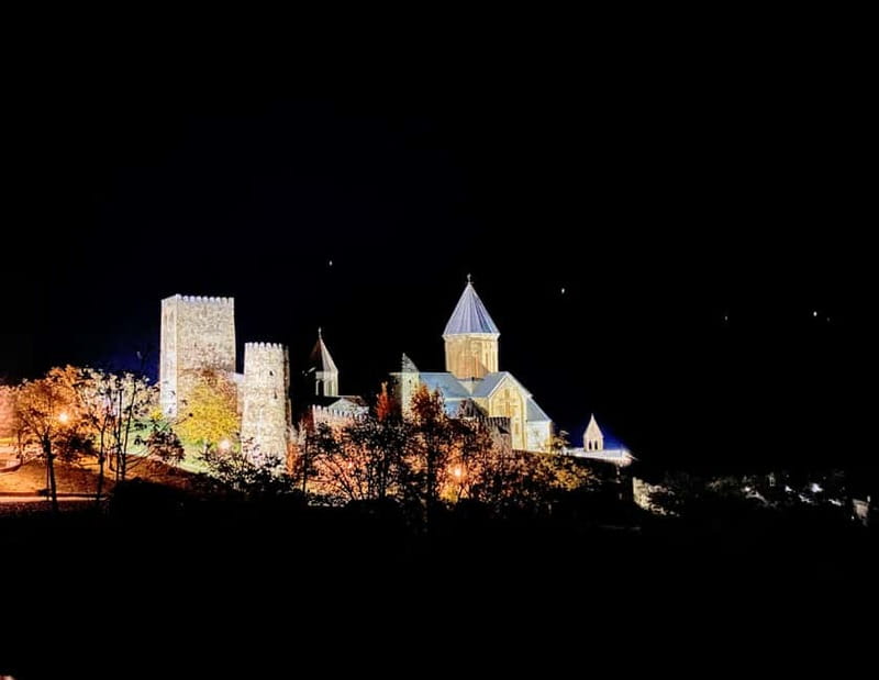 Tbilisi: Kazbegi Gudauri Ananuri and Truso Adventure by 4x4 - Cultural Highlights and Local Cuisine