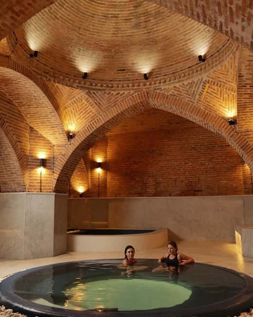 Tbilisi: Legendary Royal Sulfur Pools Experience - The Role of Guides and Additional Services