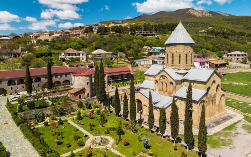 Tbilisi: Mtskheta, Jvari, and Samtavro Monastery Tour - Key Points