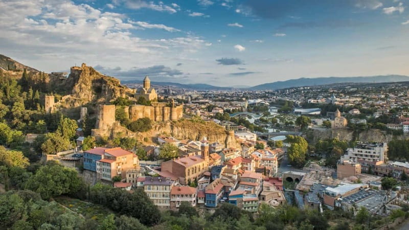 Tbilisi: Mtskheta & Tbilisi Tour with Wine and Lunch - Key Points