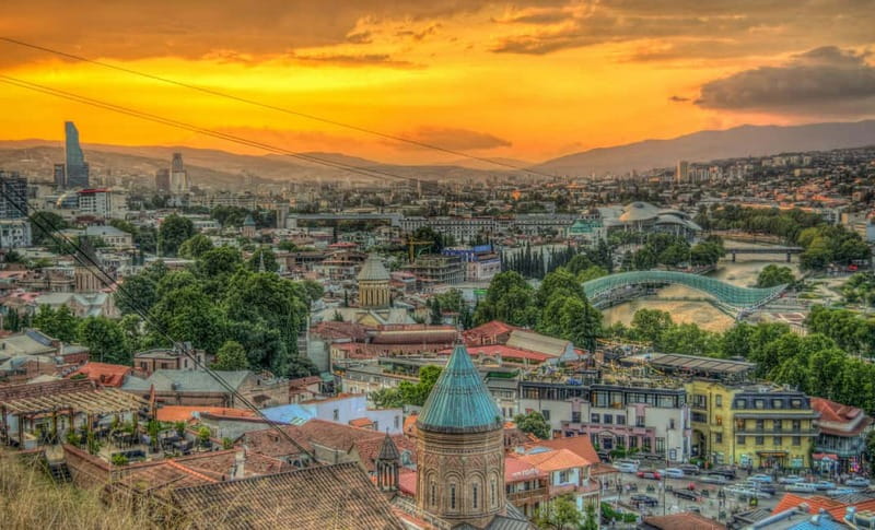Tbilisi: Old&New City Guided Tour w/ 13 Tastings & Cable car - Key Points