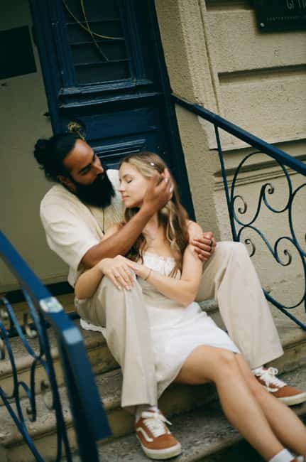 Tbilisi: Photo Tour on Film Camera. Make Memories & Photos - Capturing Your Love Story Without Posing