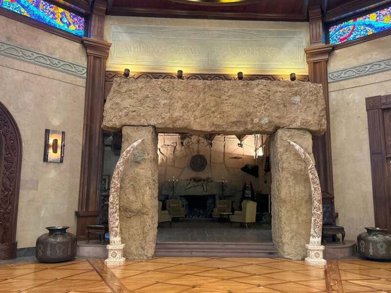 Tbilisi: Ritual Palace & Vintage Car Museum - The Unique Garden with Rare Trees and Peacocks