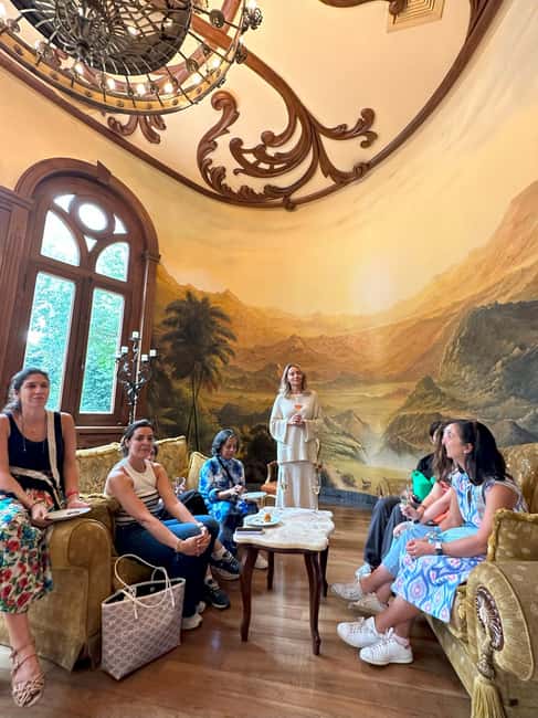 Tbilisi: Ritual Palace & Vintage Car Museum - Practical Details: Meeting Point and Tour Logistics