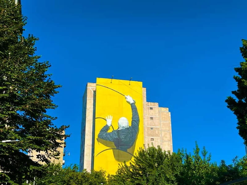 Tbilisi: Soviet Suburbs and Murals Exhibition Guided Tour - Discovering Murals on Soviet-Era Buildings in the Suburbs