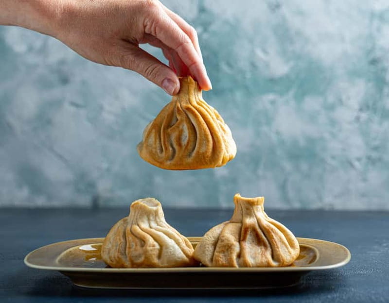 Tbilisi: Street Food & Sightseeing Tour with Local Markets - Key Points