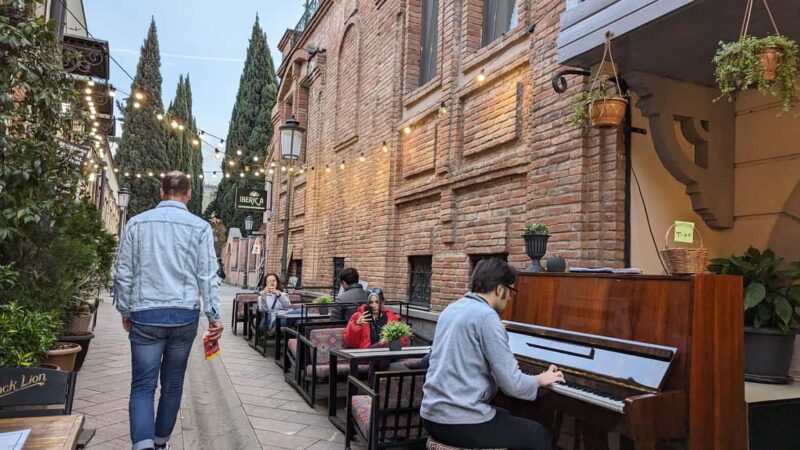 Tbilisi: Tipsy Walk with Wine and Stories - Georgian Wine Tasting: Simple, Local, and Tasty