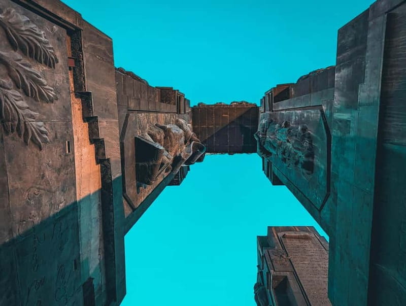 Tbilisi: Transfer & Guided Tour to The Georgian Stonehenge - Key Points