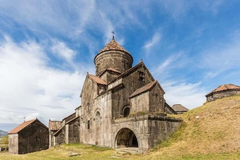 Tbilisi transfer: Haghpat, Sanahin stops to or from Yerevan - Discover the Tbilisi to Yerevan Transfer with Scenic UNESCO Stops