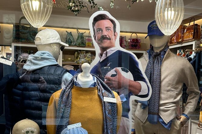 Ted Lasso Inspired Private 4-hour Tour in Richmond - Explore London and Richmond’s Iconic Teddy Lasso Filming Spots in Comfort