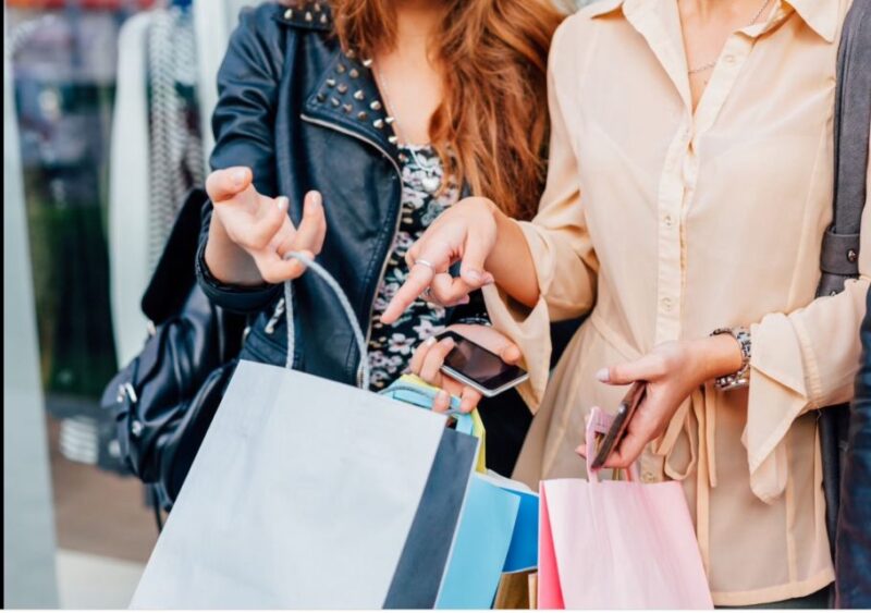 Teen Shopping Tour of Paris, 2.30 hour Walking Tour - The Variety of Stores Visited