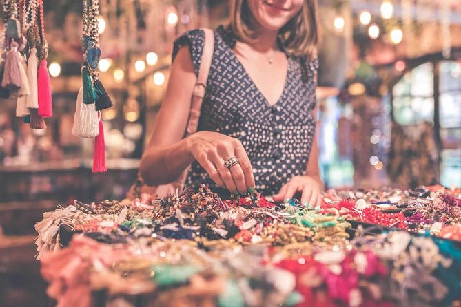 Teguise Market and La Graciosa Island Tour - Tour Pacing: Balance of Sightseeing and Leisure