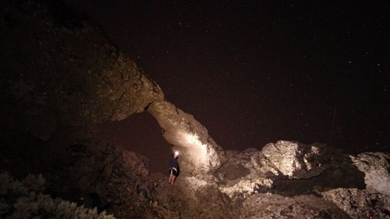 Tejeda: Sunset & Night Sky Guided Astronomy Hiking Tour - Snacks, Hot Drinks, and Photography Under the Stars