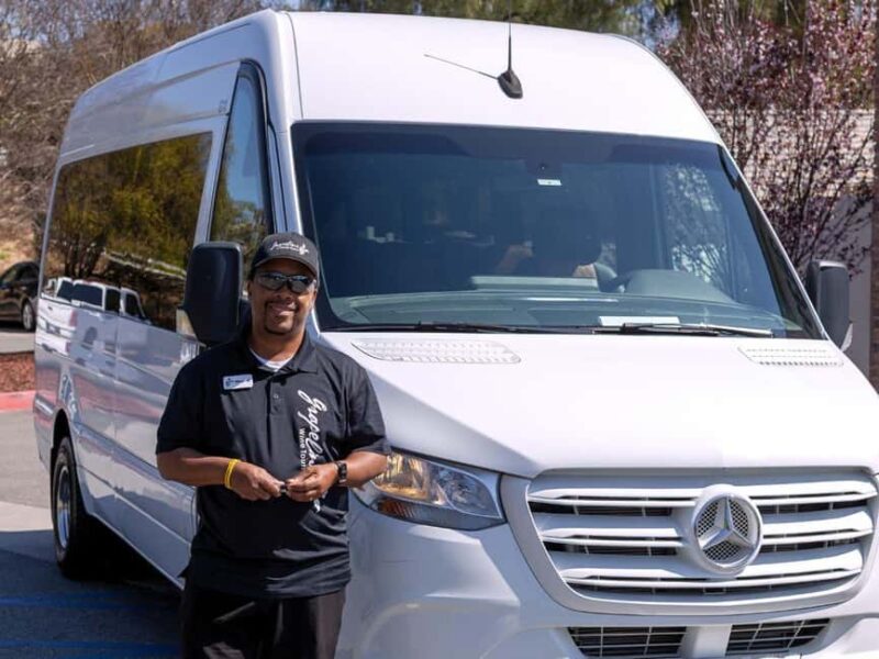 Temecula: 3-Winery Tour with Tastings and Lunch - The Gourmet Picnic Lunch with 8 Choices