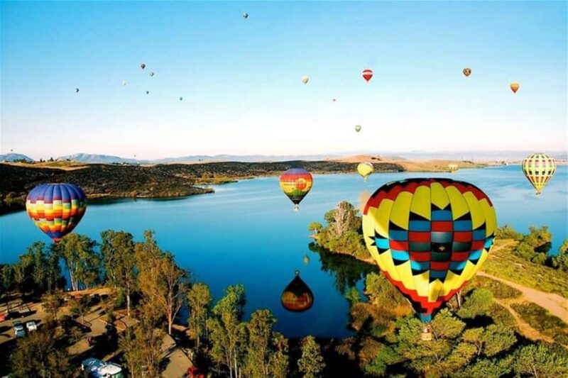 Temecula Valley: Sunrise Hot Air Balloon Ride with Champagne - Experience the Magic of a Sunrise Balloon Ride Over Temecula Valley