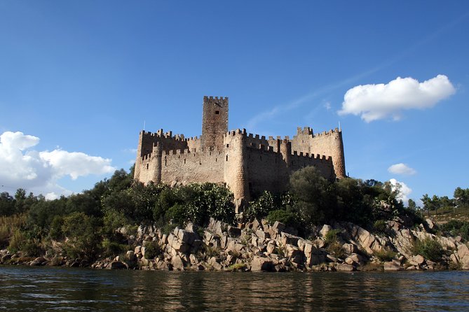 Templar Knights: Tomar and Almourol Castles Full Day Private Tour - Logistics and Flexibility of the Tour