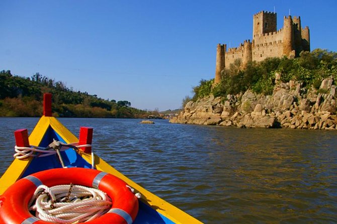 Templar River: Tomar and Almourol Private Tour - Return to Lisbon with a Complete Overview