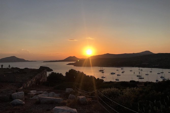 Temple of Poseidon, Sounion Sunset & Athens Riviera Private Tour - The Experience of Watching the Sunset at Cape Sounion