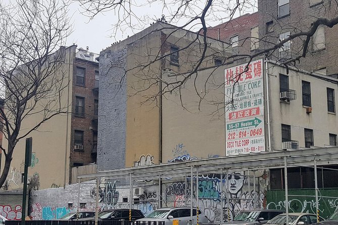 Tenement History and Immigrant Life in the Lower East Side - The Jewish Community’s Newspaper and Tenement Replication