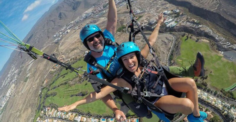 Tenerife: Acrobatic Paragliding Tandem Flight - What Makes This Paragliding Flight Stand Out