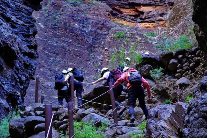 Tenerife Barranco de Masca: Guided hike + boat ride + transport - Pacing and Physical Expectations