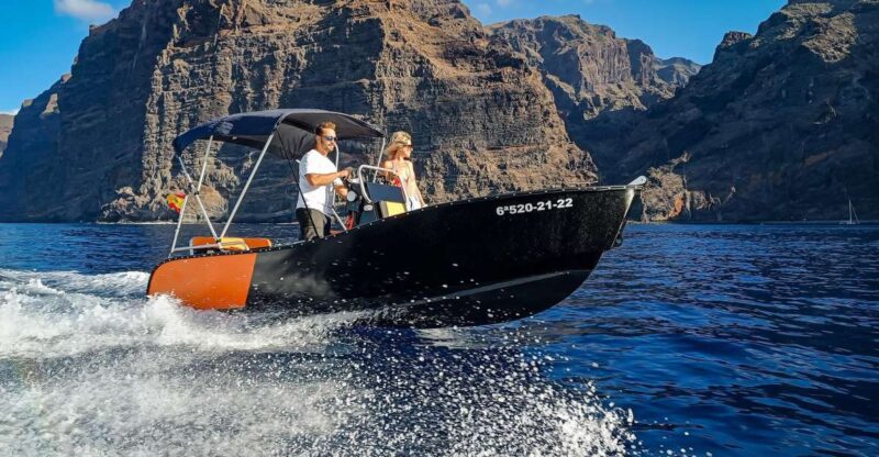 Tenerife: Discover Los Gigantes While Navigating a Boat - Key Points