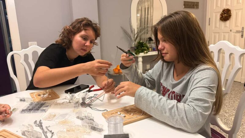 Tenerife: Pearl Jewelry-Making Workshop with Designer - Key Points