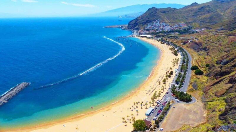Tenerife: Private island tour, with departures from the south and north - Exploring Icod de los Vinos and the Drago Milenario