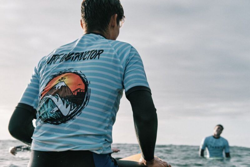 Tenerife: Private Surf Lesson catch your wave - Learn to Surf with a Private Guide in Tenerife