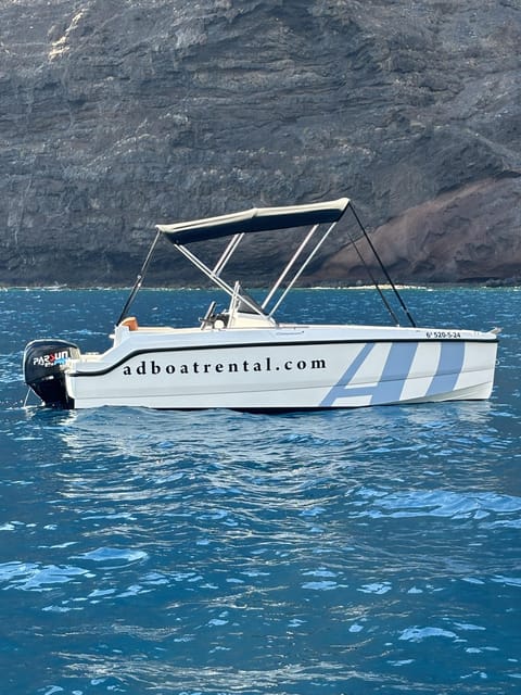 Tenerife: rent a boat without license - Discover Tenerife’s Coastline on a License-Free Boat Adventure
