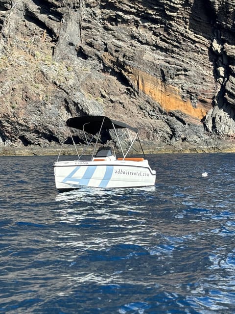 Tenerife: rent a boat without license - Key Points